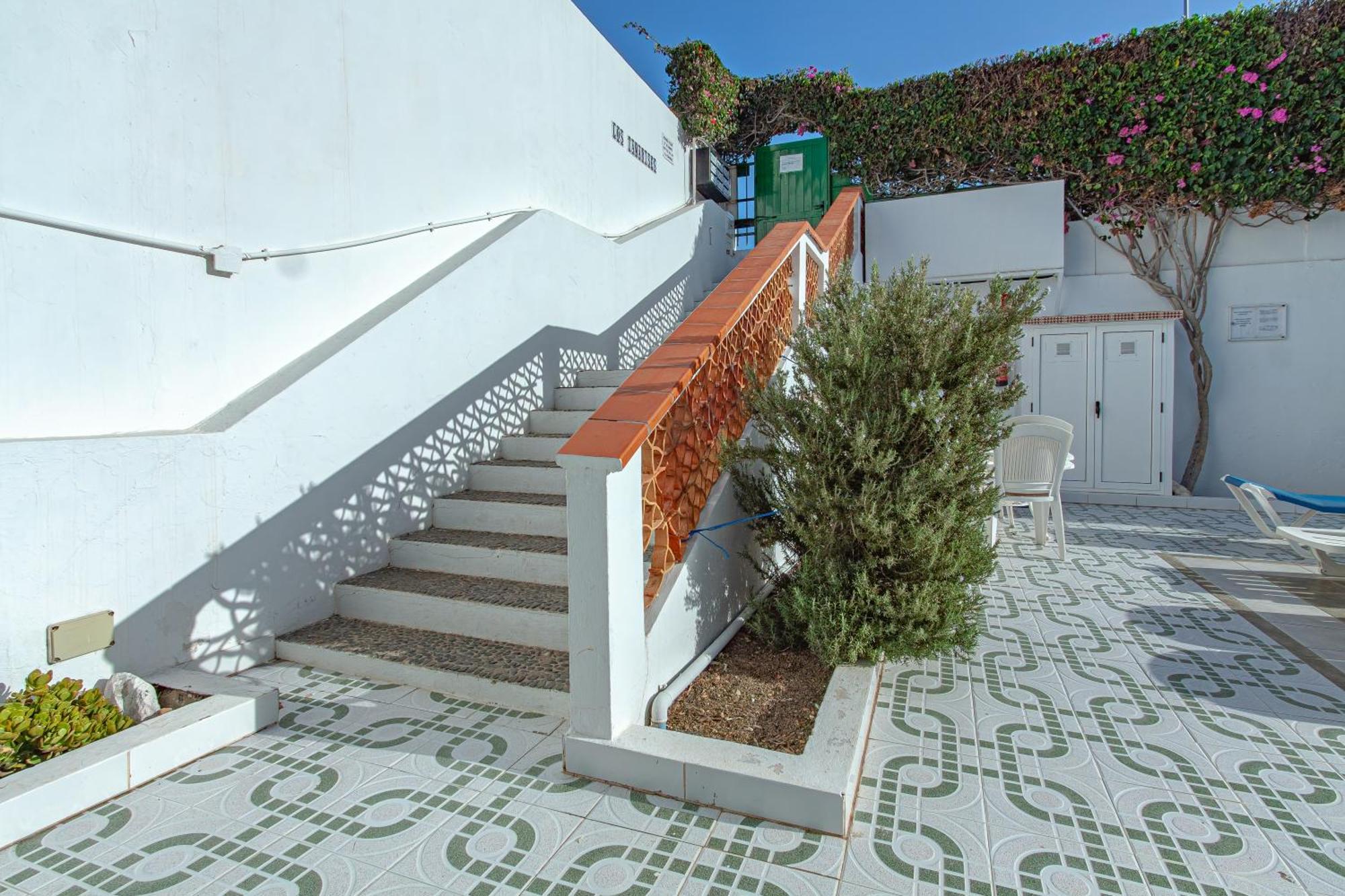 Con Terraza Y Piscina En Playa Del Ing Apartment *
