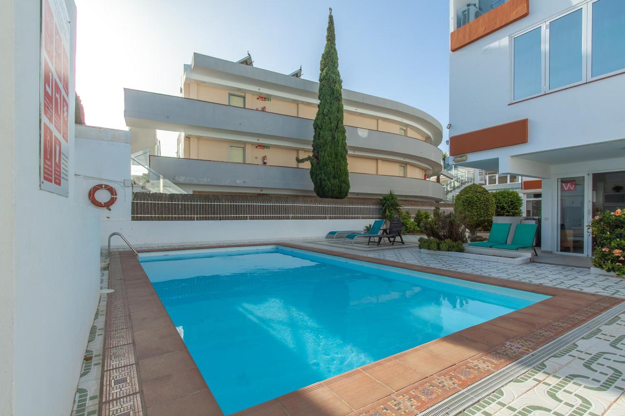 Con Terraza Y Piscina En Playa Del Ing Apartment